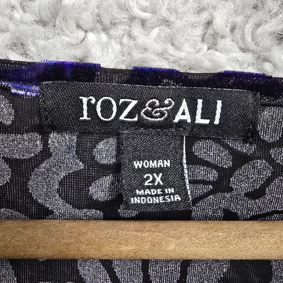 Roz & Ali Women Velvet Burnout Blouse Size 2X Purple 3/4 Sleeve Whimsical Witchy - Picture 5 of 12